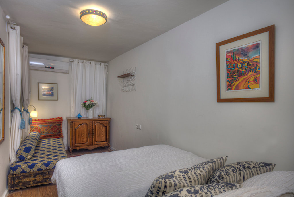 Villa Tiferet in Tsfat also offers private cottage with king-size bed.