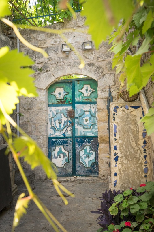 Villa Tiferet Gate
